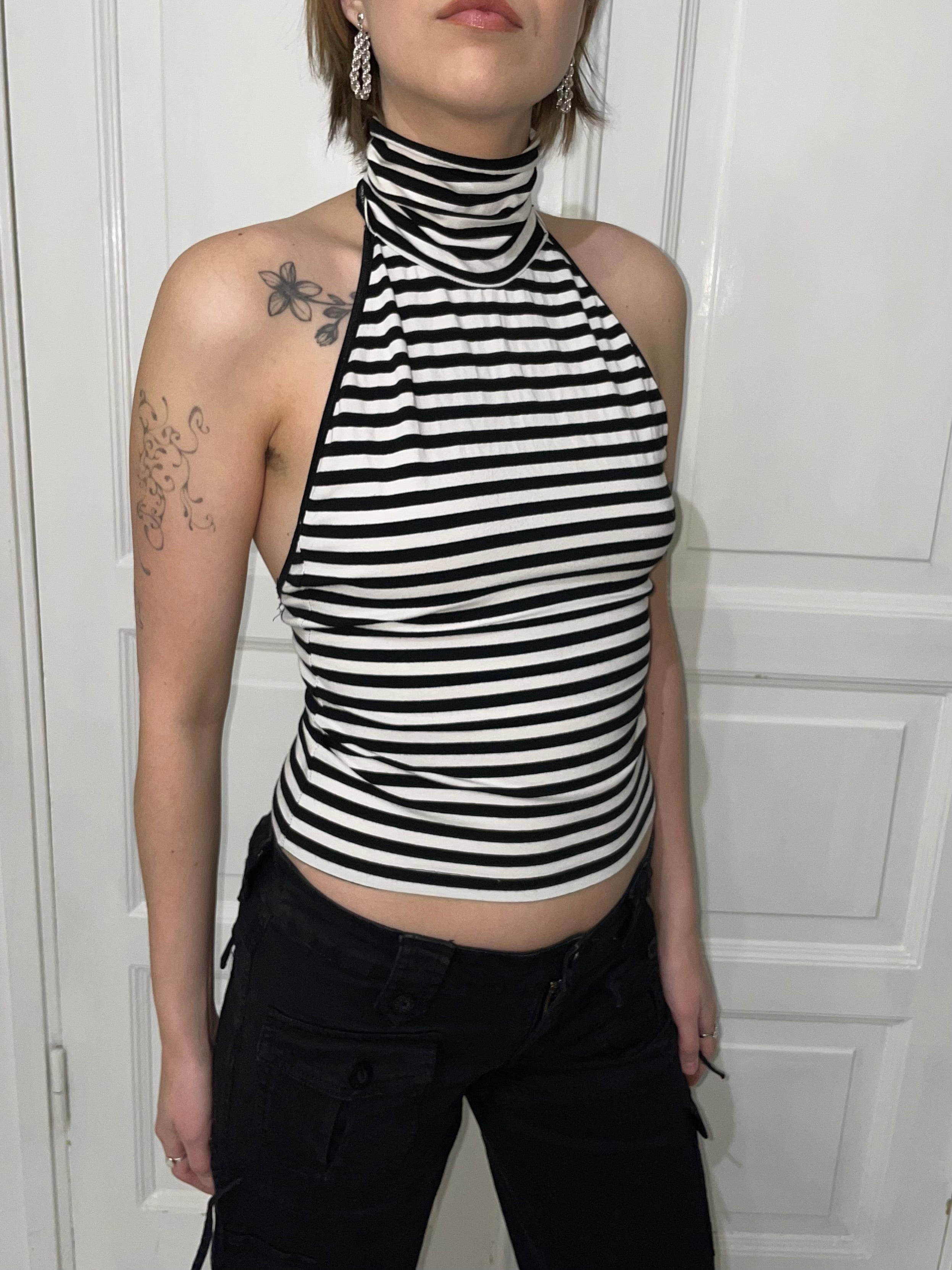 Raidallinen turtleneck toppi