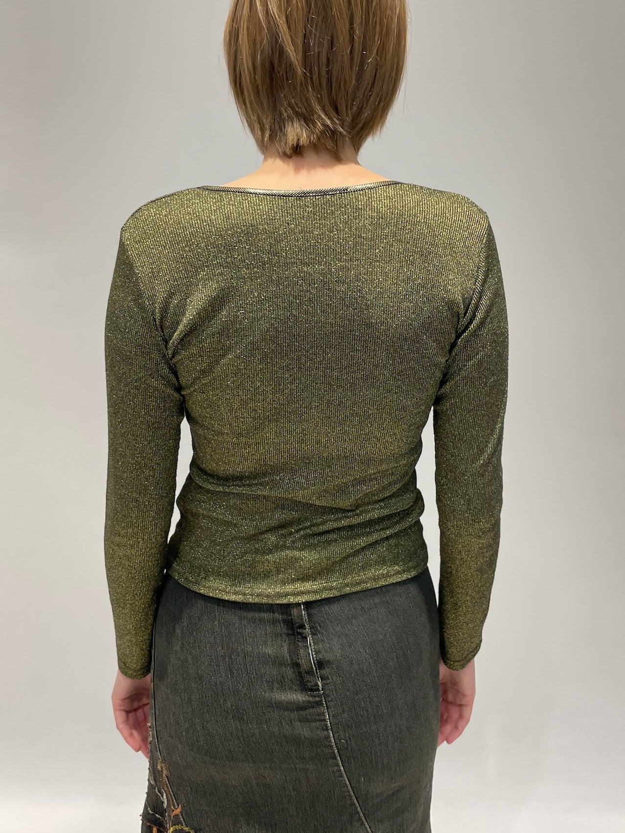 Kimaltava pitkähihainen