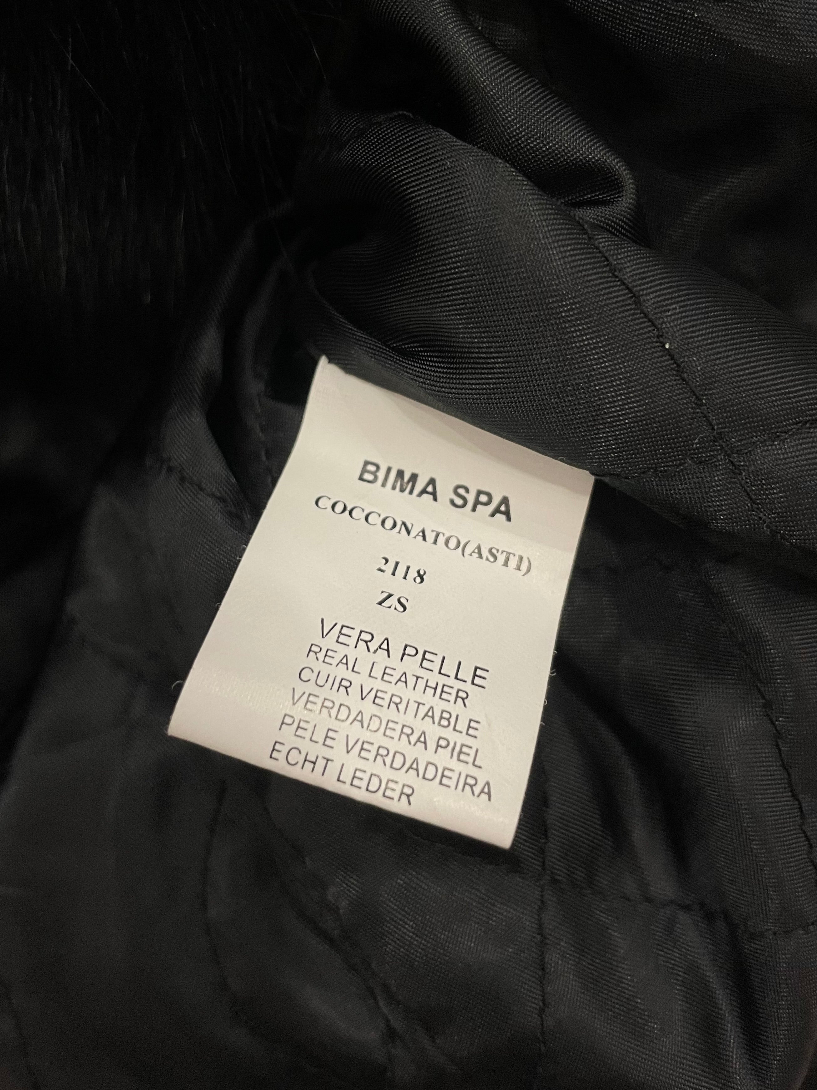 Fur trim nahkatakki