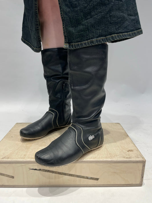 Lacoste bootsit