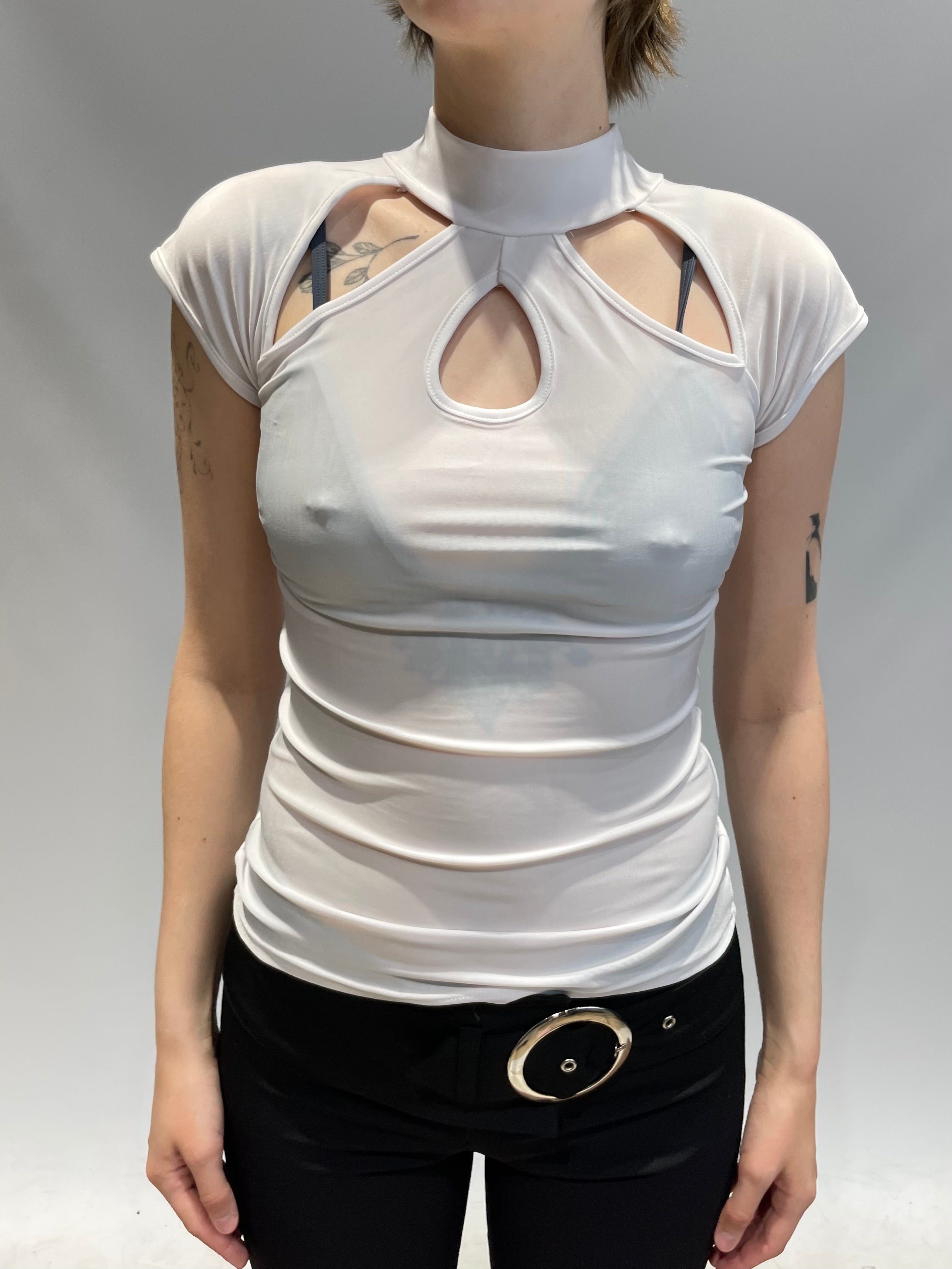 Cut-Out T-paita