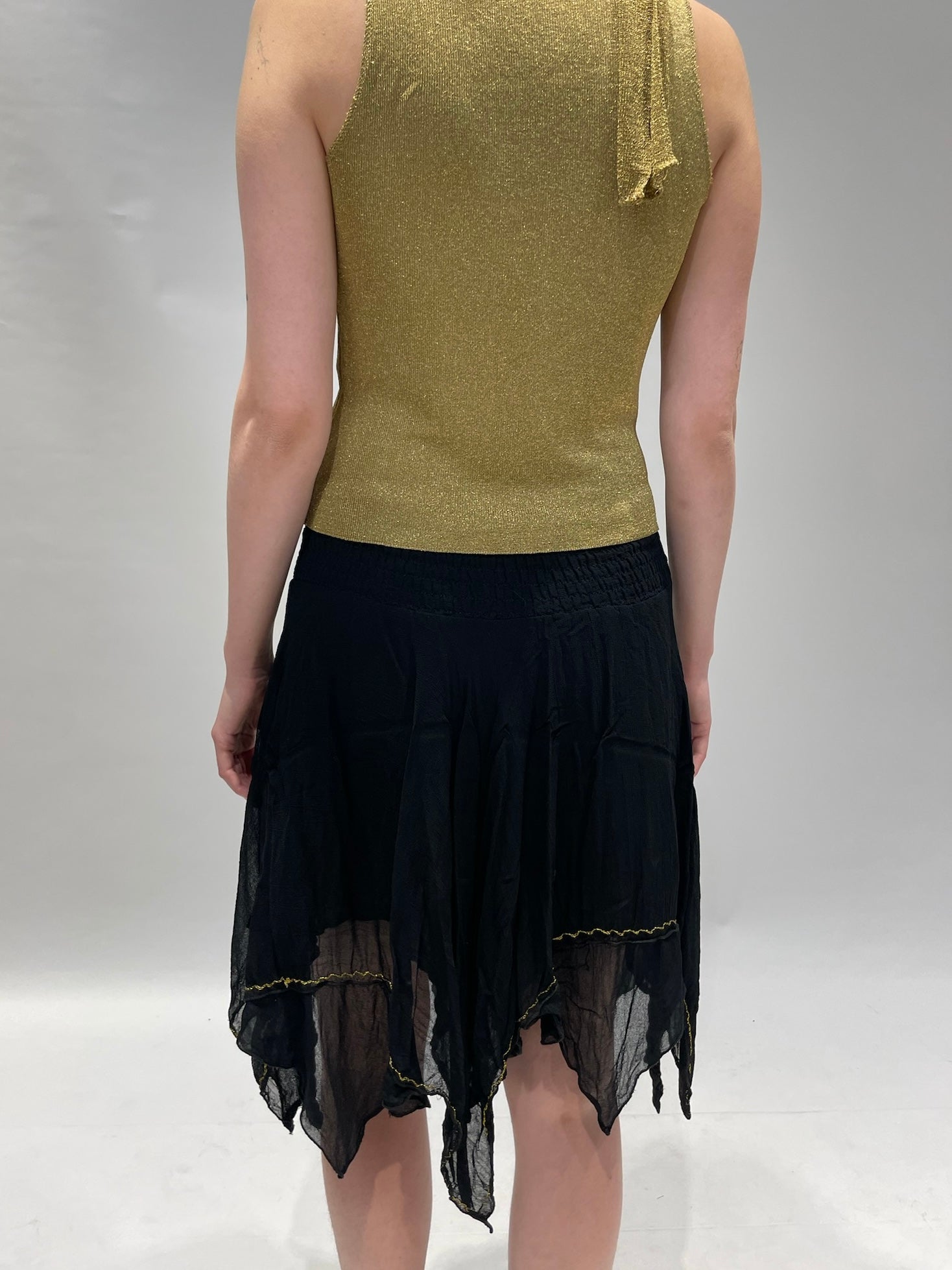 Epäsymmetrinen hame