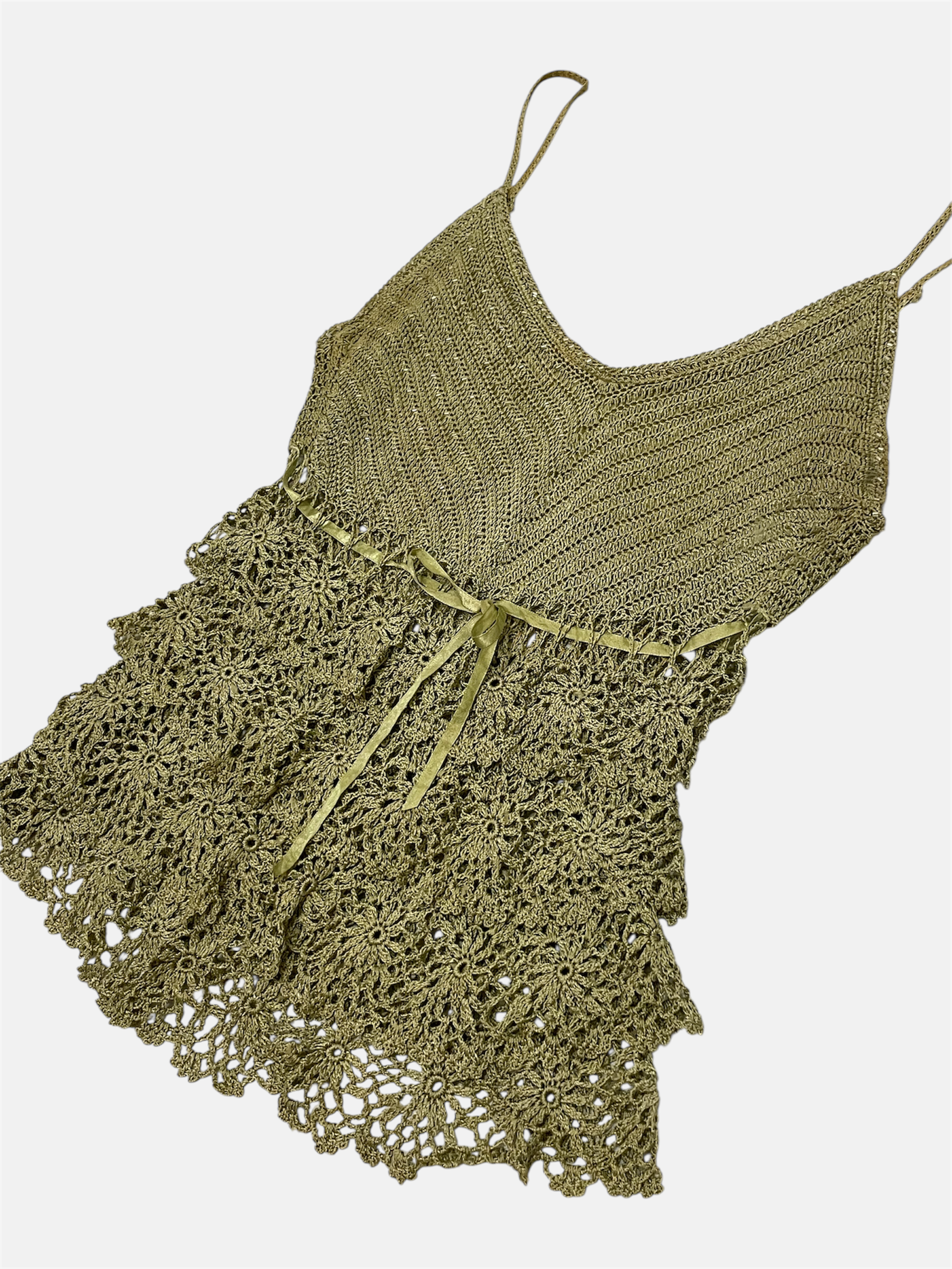 Virkattu röyhelötoppi